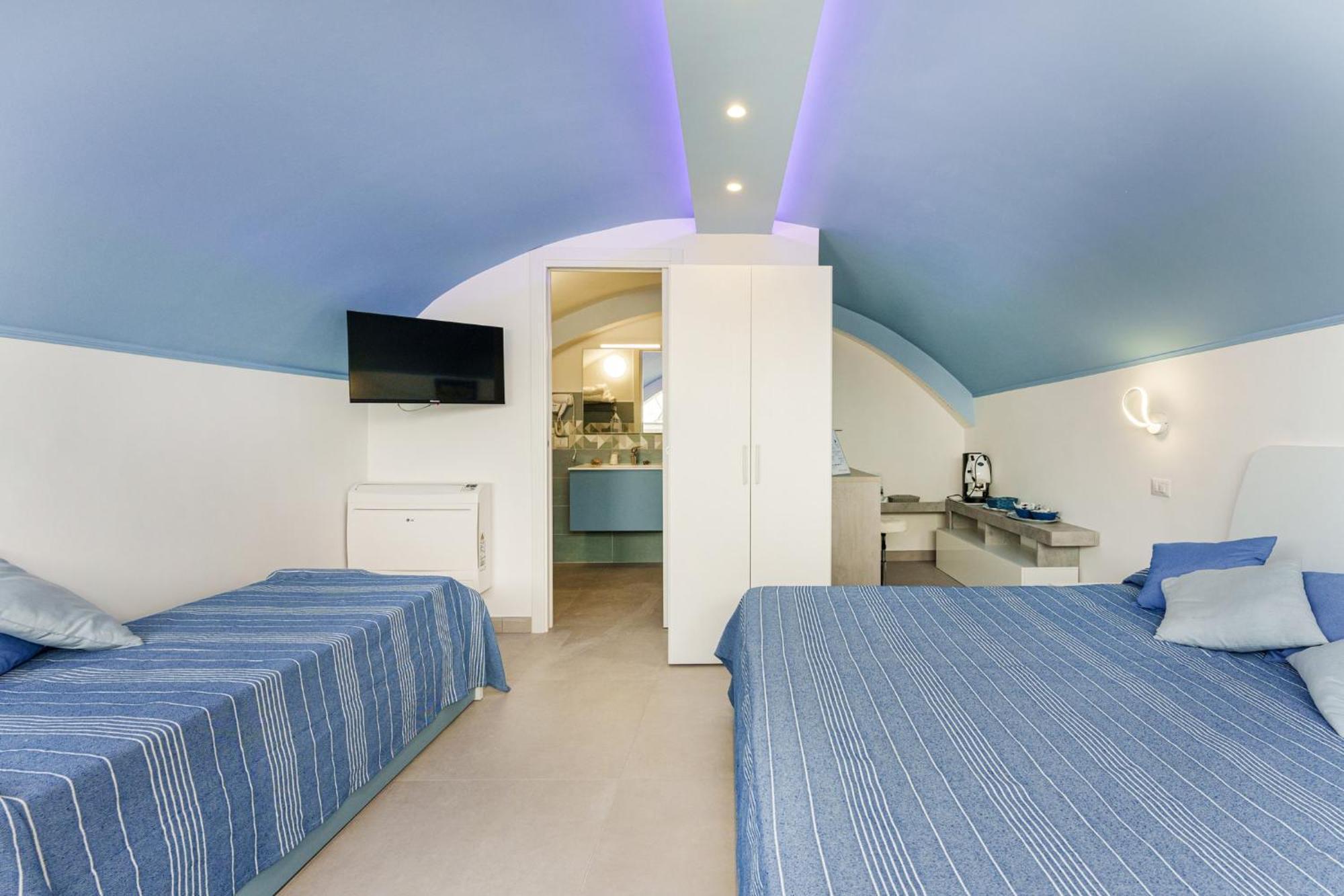 Le Rondinelle Rooms Procida Kültér fotó