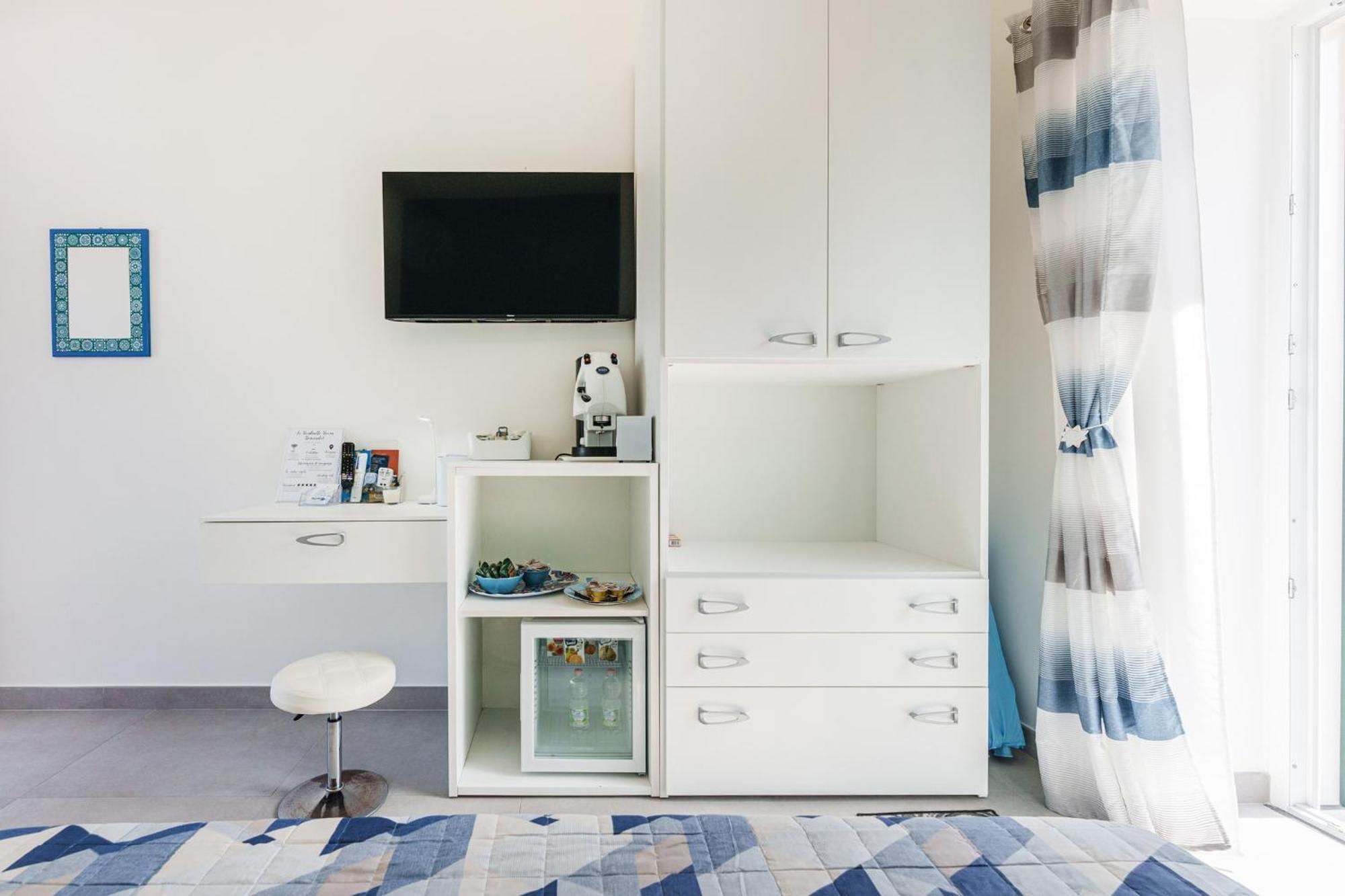 Le Rondinelle Rooms Procida Kültér fotó